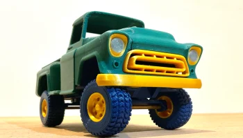 Игрушечный грузовик Chevy Truck 1