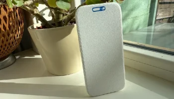 iPhone 16 Про 3D модель 4