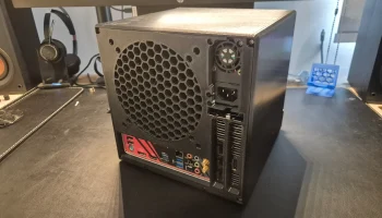 Корпус Steam Machine SFF Mini ITX v2 Airflow 4