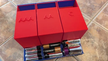 Диспенсер для батареек BATTERYDOCK 2
