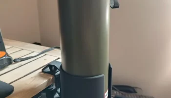 подстаканник с настольным зажимом........ 2