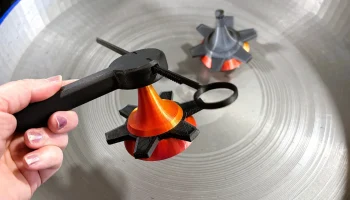 3D-печатные вращающиеся боевые волчки...... 4