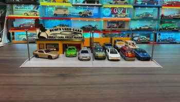 1/64 Дисплей магазина подержанных автомобилей 2
