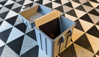 Прочная коробка для Instax Square. 3