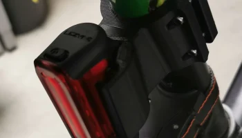 Задний кронштейн Lezyne Strip Drive 400+ 2