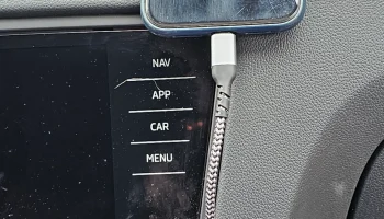 Kabelclip f&uuml;rs Auto / Зажим для кабеля для автомобильной ... 1