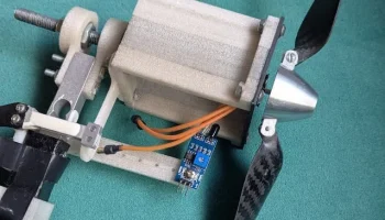 Стенд для испытаний RC двигателя и пропеллера V2........