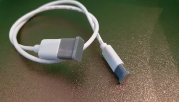USB-разъем типа C, гнездовой разъем 1