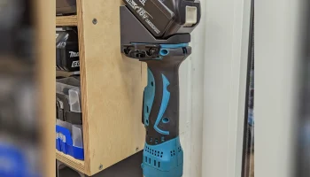 Держатель сверху вниз для электроинструментов Makita 18 В... 2
