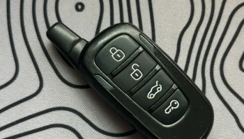 Петля-держатель для брелока для брелока дистанционного за... 1