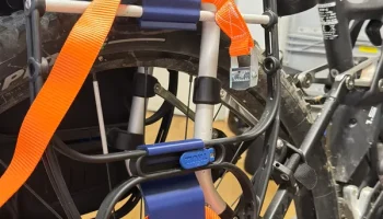Зажимы для ремней Thule Side Frames / резьбовые......