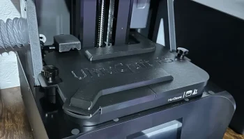 Пластиковая крышка бака HeyGears Ultracraft RS......... 1