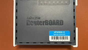 Маршрутизатор Mikrotik hEX S с креплением на DIN-рейку..... 1