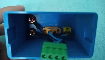 Корпус для программируемого источника питания........ 4