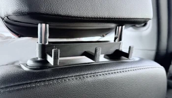 Крючок для подголовника - Hyundai Tucson IV (переднее сид...