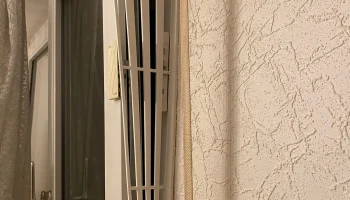 Защитные решетки для кошек для нижнеподвесных окон...