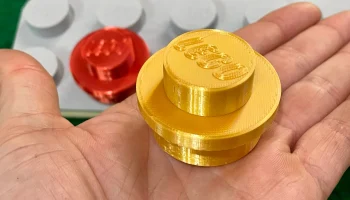 Огромная шпилька Lego