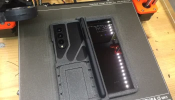 Чехол для Samsung Galaxy Fold 3 с подставкой и держателем S- 8