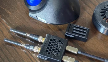 Одинарные и двойные чехлы Xiaso ESP32-C5 с креплением SMA..