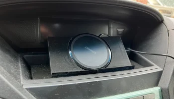 Держатель для телефона/зарядного устройства Honda Pilot 2...
