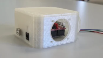 Корпус для Arduino Uno с шилдом драйвера ЧПУ............ 3