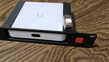 Модульное крепление в стойку для UniFi UXG Max | UniFi UC... 1