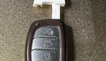 Удаленный ключ парковщика Hyundai
