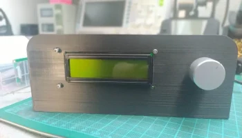 Держатель Arduino и макетной платы с ЖК-дисплеем и поворо...