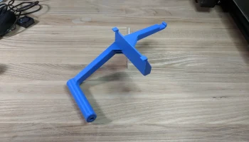 Победивший дизайн - держатель нити 3DPN...... 3