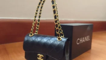 Вневременная/классическая сумочка Chanel......