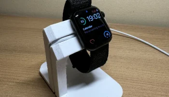 Подставка для зарядки Apple Watch
