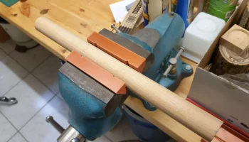 Schoner f&uuml;r Schraubstock 100mm mit Einkerbungen f&uuml;r Rundm.. 4