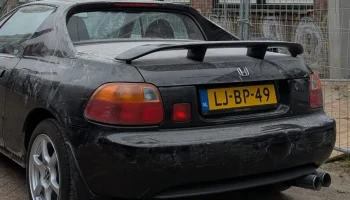 Крыльевой бампер Honda Del Sol