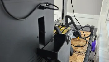 Желоб для фекалий Flashforge AD5X Желоб для фекалий Flashforge AD5X