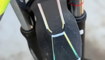 SR SUNTOUR брызговик 1