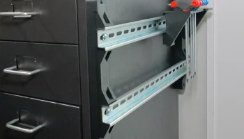 Двойной кронштейн на магнитную DIN-рейку........ 2
