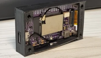 Открытая задняя крышка Soldered Inkplate 2........ 1