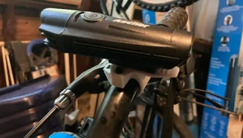 Крепление на руль Ascher Bike Light 1