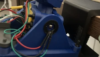 крепление датчика и крепление Arduino............