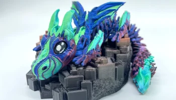 Majestic Baby Dragon - шарнирно-сочлененный - принт на ме... 1