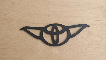 Брелок с логотипом Toyota 1