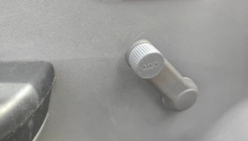 Ручная оконная ручка