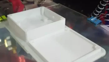 Корпус Arduino с винтовыми стойками