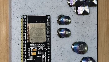 Консоль &micro;NES-CRT-ESP32 V2 6