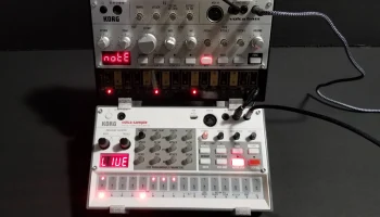 Двойная подставка Korg Volca (переработана для поддержки дву 4