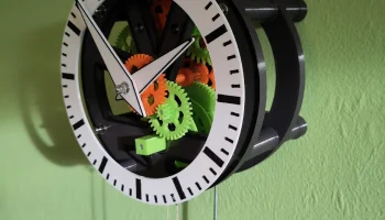 Маленькие маятниковые часы на восемь дней........ 2