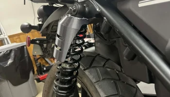 Амортизатор, совместимый с Honda SCL500............ 4