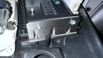 Кронштейн Ford Focus Mk1 Double DIN для облицовки Double ..