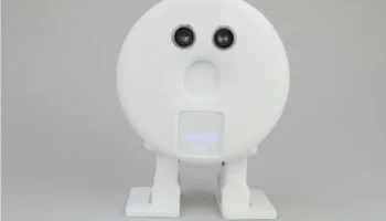 Fiberbot (двуногий робот из нити) 1