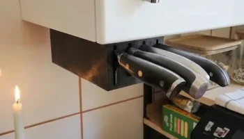 Модульный блок ножей под шкафом
